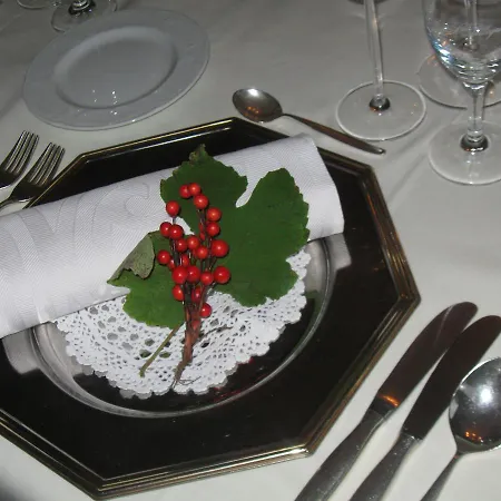Hotel-restaurant Lindenhof 크루즈월타임