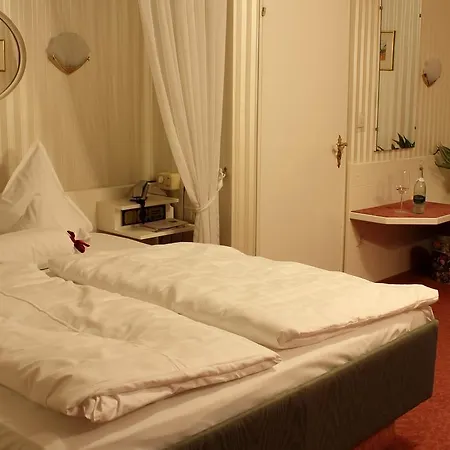 Hotel-restaurant Lindenhof 호텔 *