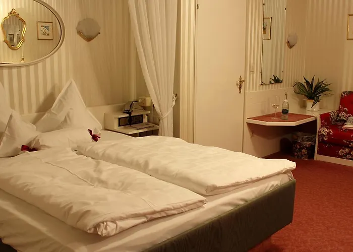 Hotel-restaurant Lindenhof Hotel *